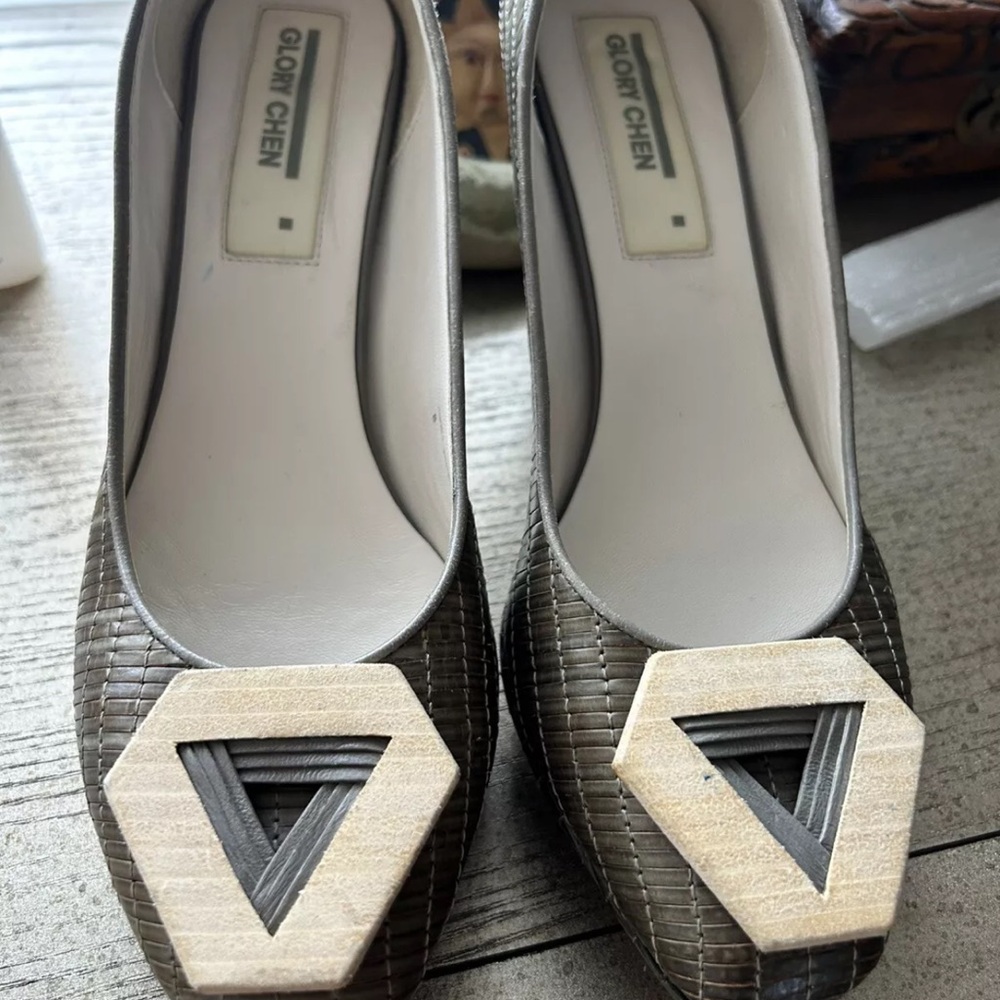 GLORY CHEN Biome-S  khaki Green Leather Heel Shoes 8  M $450 Ret